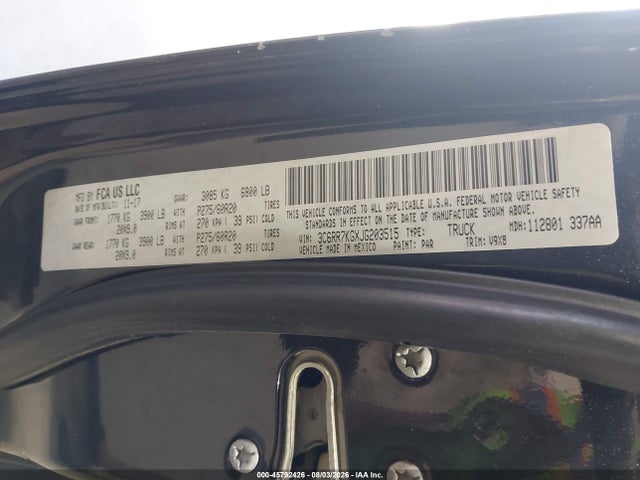 45792426 :رقم المزاد ، 3C6RR7KGXJG203515 vin ، 2018 Ram 1500 Express  4x4 5'7 Box مزاد بيع