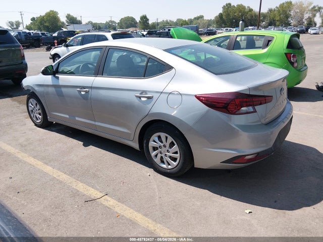 Hyundai ELANTRA SE 2020 5NPD74LFXLH603548 Image 3