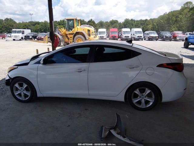 2016 Hyundai Elantra Value Edition მანქანა იყიდება აუქციონზე, vin: 5NPDH4AE6GH747322, აუქციონის ნომერი: 45792446