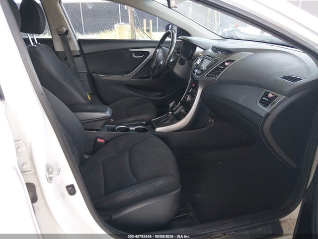 2016 Hyundai Elantra Value Edition მანქანა იყიდება აუქციონზე, vin: 5NPDH4AE6GH747322, აუქციონის ნომერი: 45792446