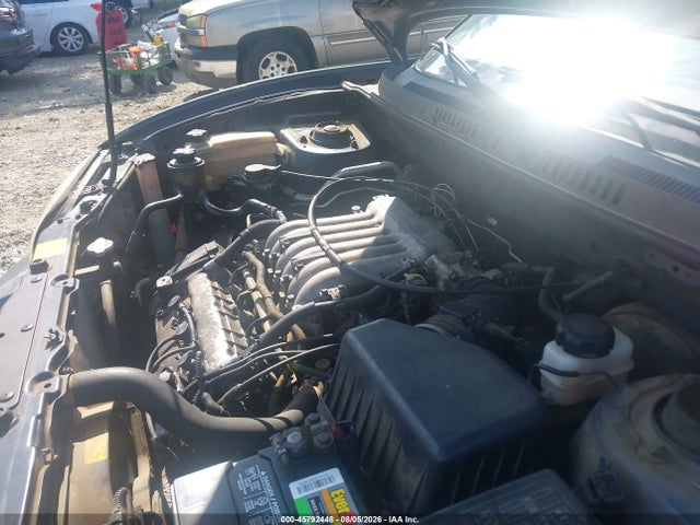 45792448 :رقم المزاد ، KM8SC13D32U166198 vin ، 2002 Hyundai Santa Fe Gls/lx مزاد بيع