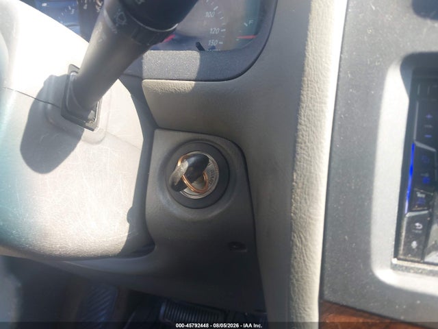 45792448 :رقم المزاد ، KM8SC13D32U166198 vin ، 2002 Hyundai Santa Fe Gls/lx مزاد بيع