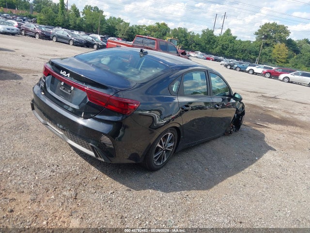 2023 Kia Forte Lxs მანქანა იყიდება აუქციონზე, vin: 3KPF24AD3PE561713, აუქციონის ნომერი: 45792482
