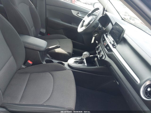 2023 Kia Forte Lxs მანქანა იყიდება აუქციონზე, vin: 3KPF24AD3PE561713, აუქციონის ნომერი: 45792482