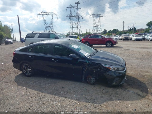 2023 Kia Forte Lxs მანქანა იყიდება აუქციონზე, vin: 3KPF24AD3PE561713, აუქციონის ნომერი: 45792482