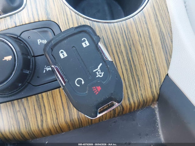45792509 :رقم المزاد ، 1GKKNPLSXHZ218376 vin ، 2017 Gmc Acadia Denali مزاد بيع