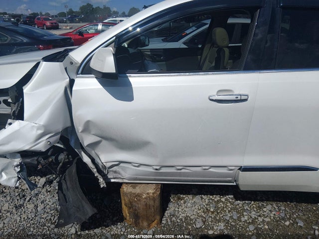 45792509 :رقم المزاد ، 1GKKNPLSXHZ218376 vin ، 2017 Gmc Acadia Denali مزاد بيع