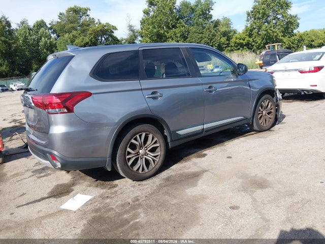 Aukcja sprzedaży 2018 Mitsubishi Outlander Es, vin: JA4AD2A3XJZ063000, numer aukcji: 45792511