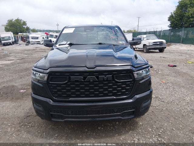 Aukcja sprzedaży 2025 Ram 1500 Big Horn  4x4 5'7 Box, vin: 1C6RRFFG5SN512922, numer aukcji: 45792512