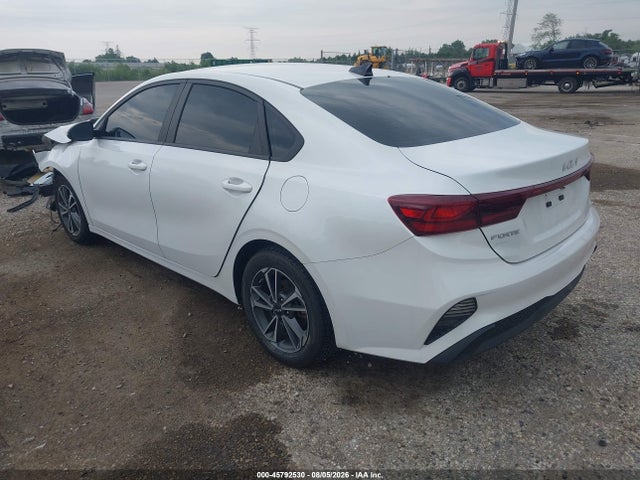 Aukcja sprzedaży 2023 Kia Forte Lxs, vin: 3KPF24AD8PE649415, numer aukcji: 45792530