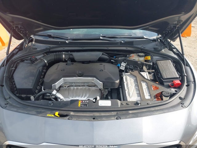 45792535 :رقم المزاد ، 1G4ZP5SZ6KU101370 vin ، 2019 Buick Lacrosse Fwd Essence مزاد بيع