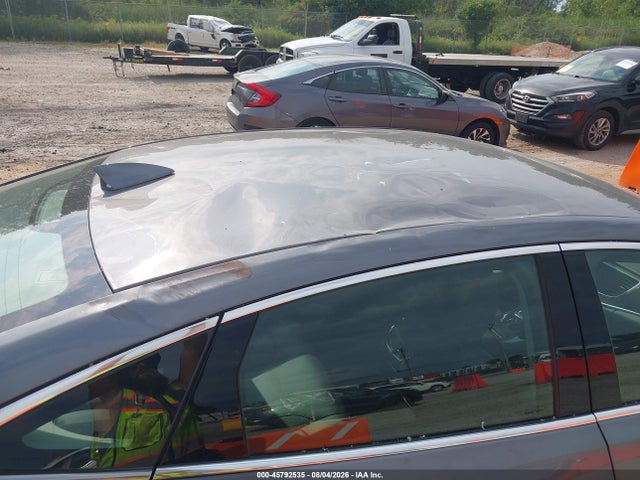 45792535 :رقم المزاد ، 1G4ZP5SZ6KU101370 vin ، 2019 Buick Lacrosse Fwd Essence مزاد بيع