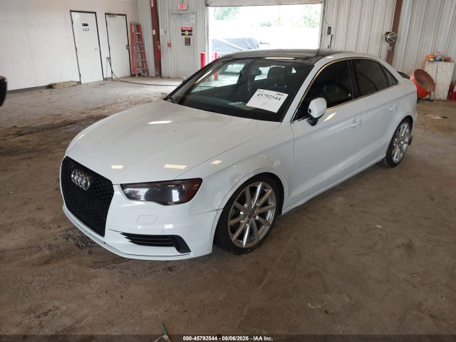 45792544 :رقم المزاد ، WAUEFGFFXF1109588 vin ، 2015 Audi A3 2.0t Premium مزاد بيع