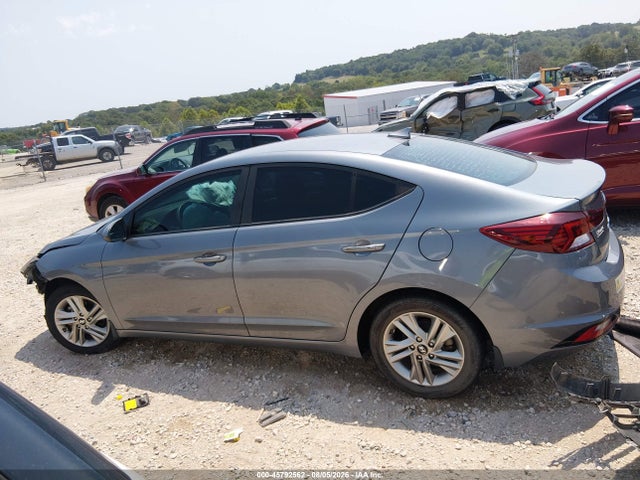 2019 Hyundai Elantra Sel მანქანა იყიდება აუქციონზე, vin: KMHD84LF1KU825019, აუქციონის ნომერი: 45792562