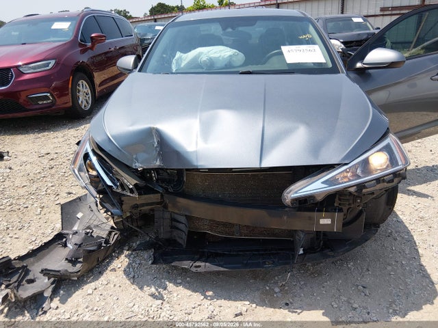 2019 Hyundai Elantra Sel მანქანა იყიდება აუქციონზე, vin: KMHD84LF1KU825019, აუქციონის ნომერი: 45792562