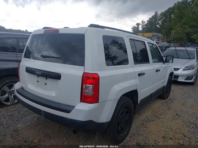 45792579 :رقم المزاد ، 1C4NJPBB9GD774390 vin ، 2016 Jeep Patriot Sport مزاد بيع