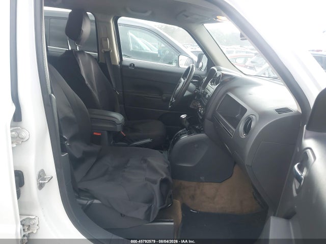 45792579 :رقم المزاد ، 1C4NJPBB9GD774390 vin ، 2016 Jeep Patriot Sport مزاد بيع
