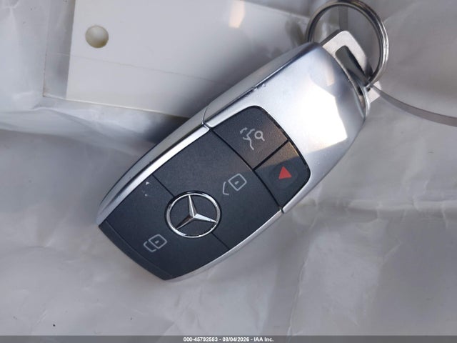 45792583 :رقم المزاد ، 55SWF8EB3KU284535 vin ، 2019 Mercedes-benz C 300 4matic مزاد بيع