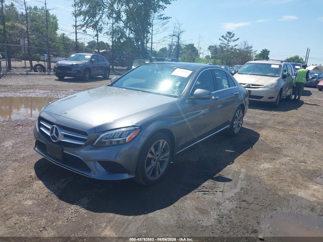 45792583 :رقم المزاد ، 55SWF8EB3KU284535 vin ، 2019 Mercedes-benz C 300 4matic مزاد بيع