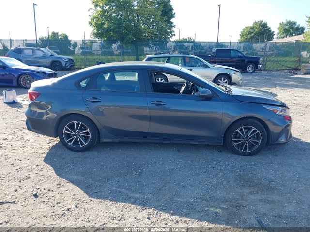 KIA Forte Lxs 2022 3KPF24AD2NE424484 Image 14
