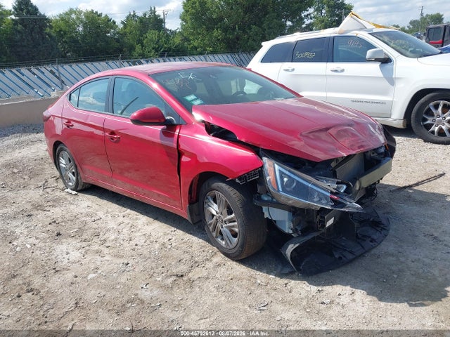 Продажа на аукционе авто 2020 Hyundai Elantra Sel, vin: 5NPD84LF3LH545487, номер лота: 45792612