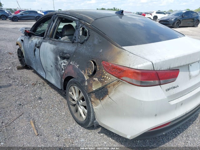 Продаж на аукціоні авто 2016 Kia Optima Ex, vin: 5XXGU4L31GG107633, номер лоту: 45792627