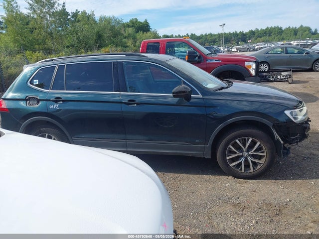 3VV2B7AX6KM151224 Volkswagen Tiguan 2.0t Se/2.0t Sel/2.0t Sel R-line/2.0t Sel R-line Black