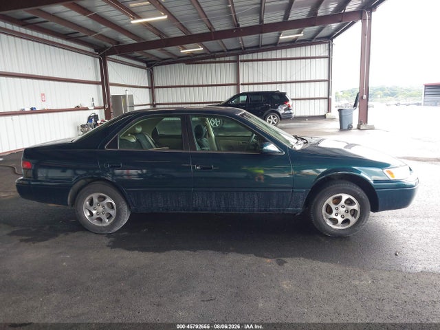 Продаж на аукціоні авто 1998 Toyota Camry Le, vin: 4T1BG28K6WU208838, номер лоту: 45792655