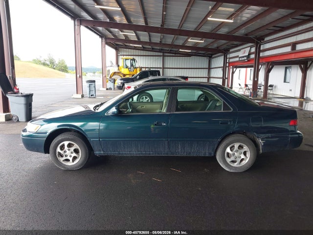 Продаж на аукціоні авто 1998 Toyota Camry Le, vin: 4T1BG28K6WU208838, номер лоту: 45792655