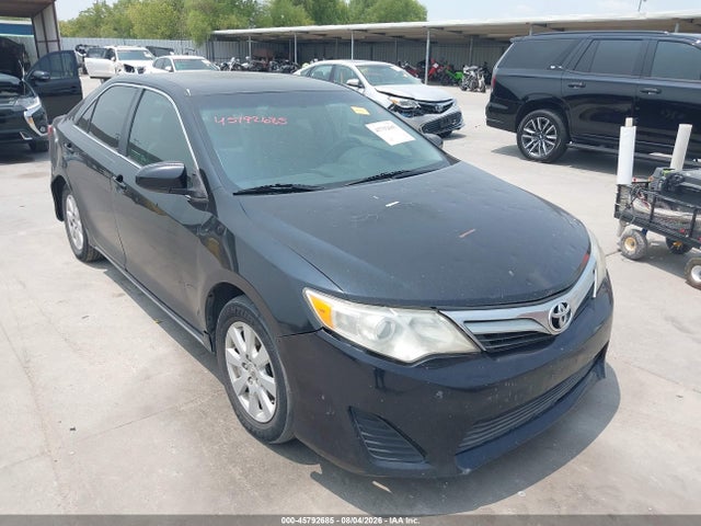2014 Toyota Camry Le მანქანა იყიდება აუქციონზე, vin: 4T4BF1FK8ER434321, აუქციონის ნომერი: 45792685