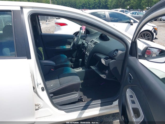 2010 Toyota Yaris მანქანა იყიდება აუქციონზე, vin: JTDBT4K39A1363942, აუქციონის ნომერი: 45792698