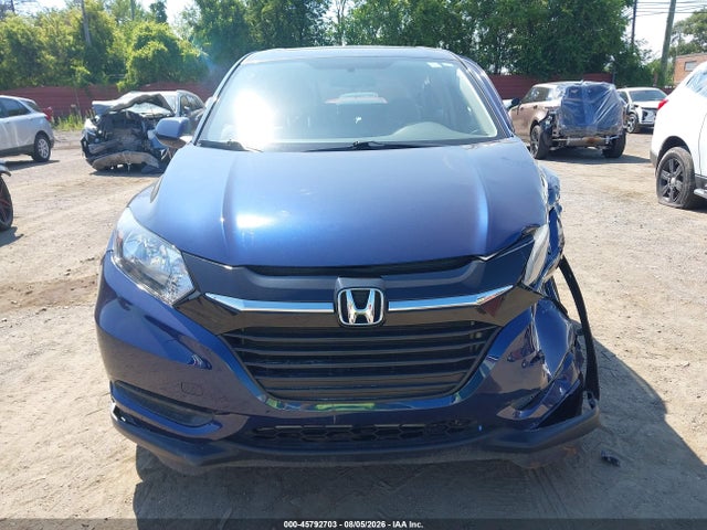 2017 Honda Hr-v Lx მანქანა იყიდება აუქციონზე, vin: 3CZRU5H36HG701800, აუქციონის ნომერი: 45792703