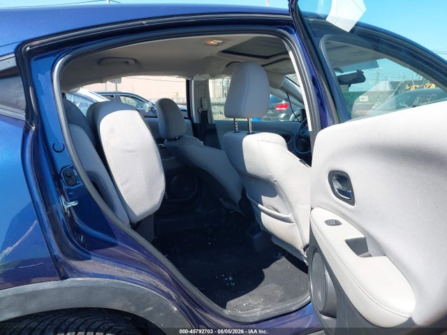 2017 Honda Hr-v Lx მანქანა იყიდება აუქციონზე, vin: 3CZRU5H36HG701800, აუქციონის ნომერი: 45792703