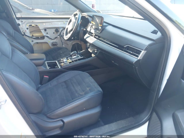45792741 :رقم المزاد ، JA4J3UA81NZ076606 vin ، 2022 Mitsubishi Outlander Black Edition 2wd/se 2.5 2wd/se Launch Edition 2wd مزاد بيع