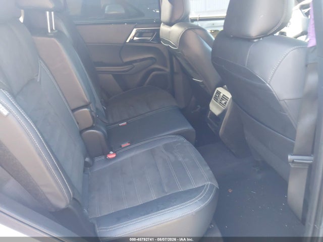 45792741 :رقم المزاد ، JA4J3UA81NZ076606 vin ، 2022 Mitsubishi Outlander Black Edition 2wd/se 2.5 2wd/se Launch Edition 2wd مزاد بيع