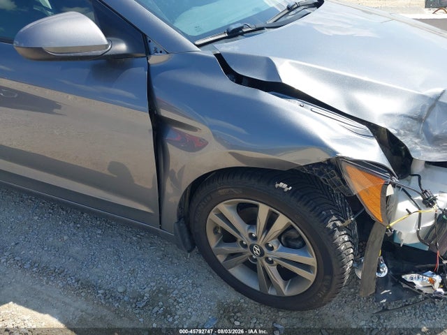 45792747 :رقم المزاد ، 5NPD84LF8JH386768 vin ، 2018 Hyundai Elantra Sel مزاد بيع