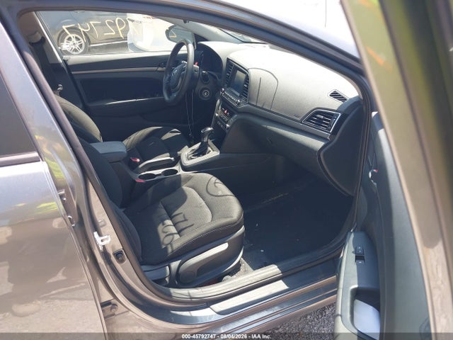 45792747 :رقم المزاد ، 5NPD84LF8JH386768 vin ، 2018 Hyundai Elantra Sel مزاد بيع