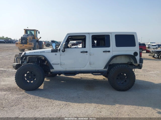 45792758 :رقم المزاد ، 1J4HA3H17BL528662 vin ، 2011 Jeep Wrangler Unlimited Sport مزاد بيع