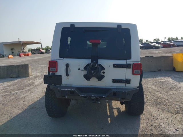 45792758 :رقم المزاد ، 1J4HA3H17BL528662 vin ، 2011 Jeep Wrangler Unlimited Sport مزاد بيع