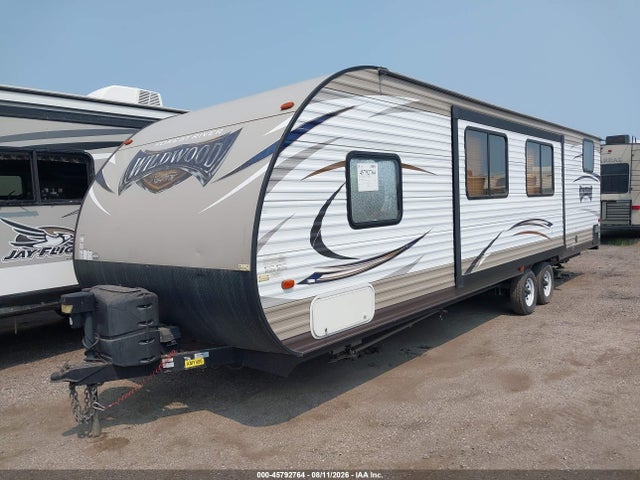Wildwood Other 2018 4X4TWDD24J7358235 Image 2