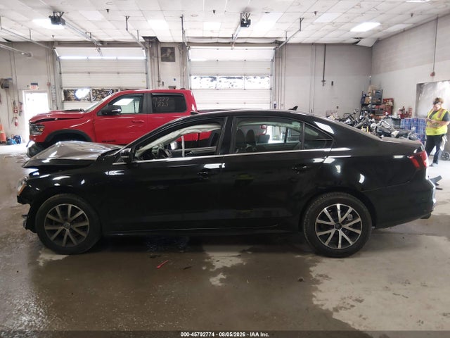 2017 Volkswagen Jetta 1.4t Se მანქანა იყიდება აუქციონზე, vin: 3VWDB7AJ9HM275223, აუქციონის ნომერი: 45792774