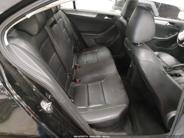 2017 Volkswagen Jetta 1.4t Se მანქანა იყიდება აუქციონზე, vin: 3VWDB7AJ9HM275223, აუქციონის ნომერი: 45792774