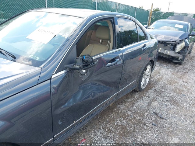 Aukcja sprzedaży 2013 Mercedes-benz C 300 Luxury 4matic/sport 4matic, vin: WDDGF8AB5DR288729, numer aukcji: 45792778