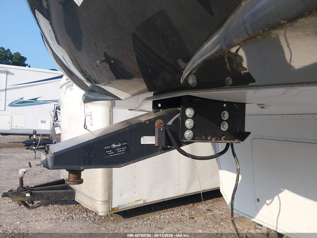 Продаж на аукціоні авто 2015 Forest River Wildcat 344qb 5th Whl Travel Trailer, vin: 4X4FWCK25FV029203, номер лоту: 45792790