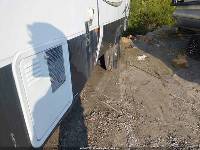 Продаж на аукціоні авто 2015 Forest River Wildcat 344qb 5th Whl Travel Trailer, vin: 4X4FWCK25FV029203, номер лоту: 45792790