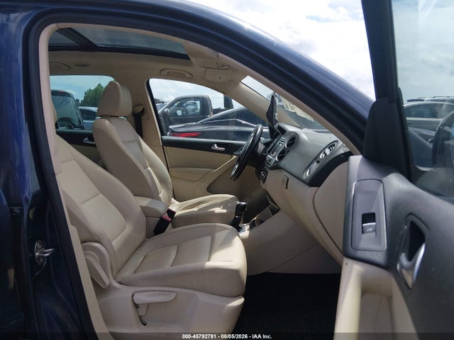 Aukcja sprzedaży 2012 Volkswagen Tiguan Se, vin: WVGBV7AX9CW588427, numer aukcji: 45792791
