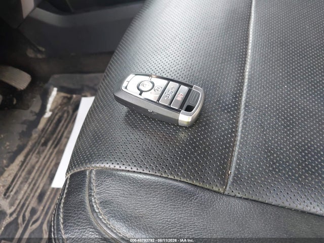 45792792 :رقم المزاد ، 1FT8W3BT2JEC34624 vin ، 2018 Ford F-350 Lariat مزاد بيع