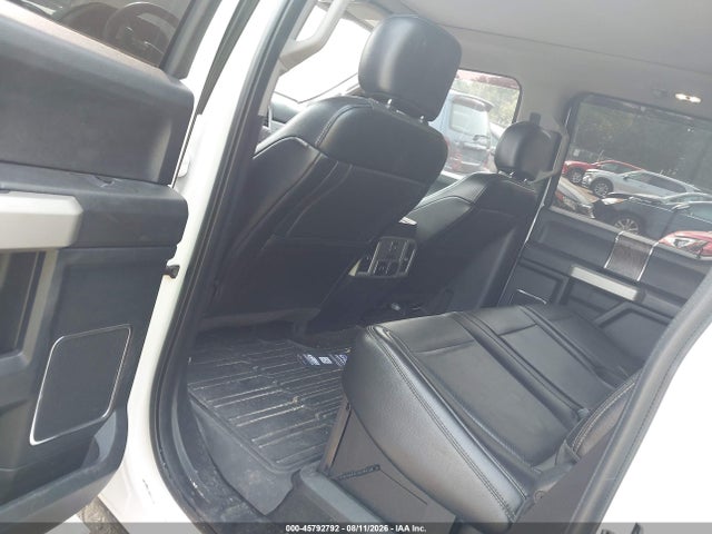 45792792 :رقم المزاد ، 1FT8W3BT2JEC34624 vin ، 2018 Ford F-350 Lariat مزاد بيع
