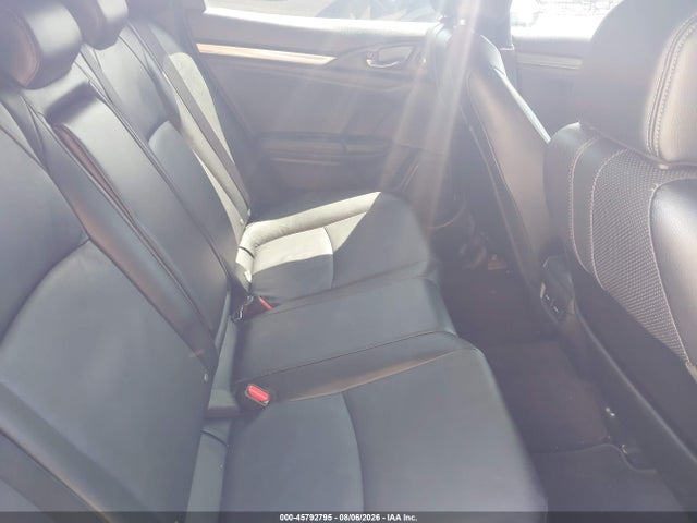 45792795 :رقم المزاد ، SHHFK7H9XHU418576 vin ، 2017 Honda Civic Sport Touring مزاد بيع