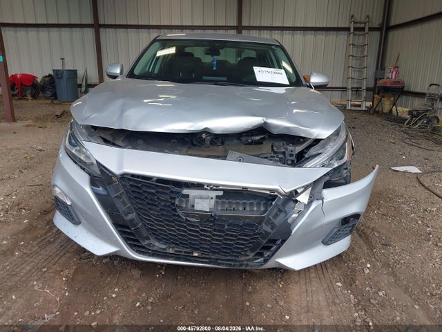 1N4BL4DV7NN386784 Nissan Altima Sv Fwd